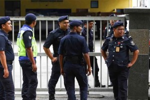 মালয়েশিয়ার জোহর রাজ্যে ১১৩ বাংলাদেশিসহ ২৩৫ জন গ্রে’প্তার