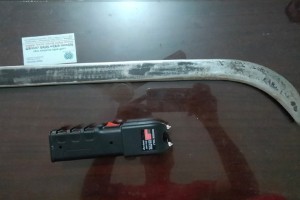 চালকের কৌশলে আটক হলো তিন ছিনতাইকারী