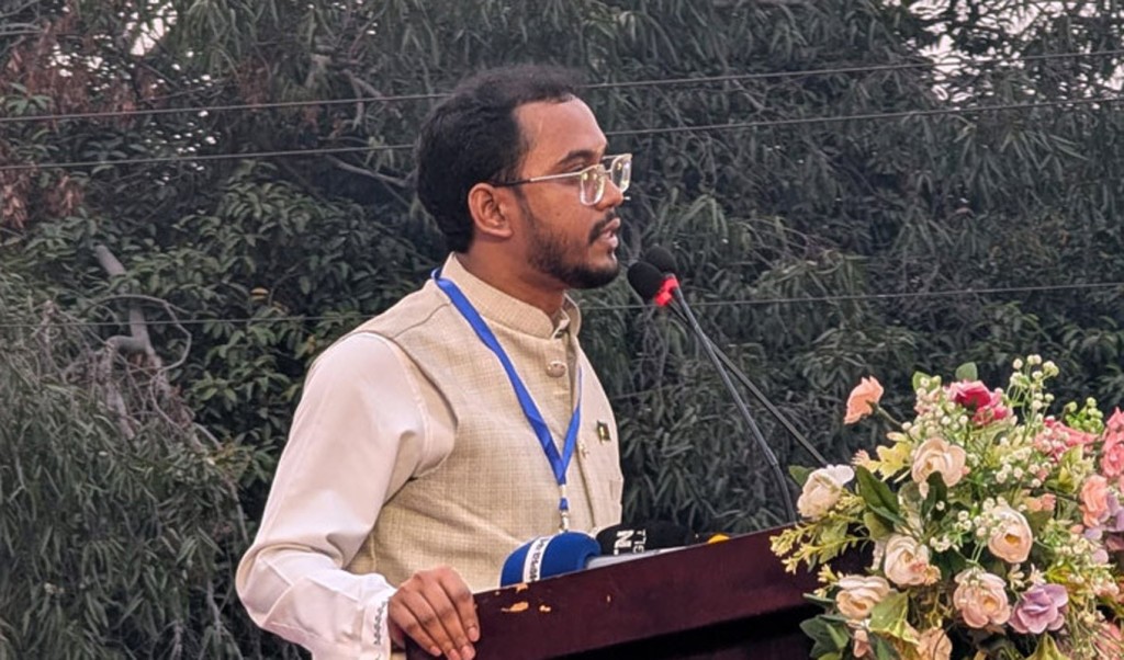 নাহিদ ইসলামকে ‘গণতন্ত্রের ইমাম’ আখ্যা দিলেন হান্নান 2 Untitled 1 1740747266 নাহিদ ইসলামকে ‘গণতন্ত্রের ইমাম’ আখ্যা দিলেন হান্নান