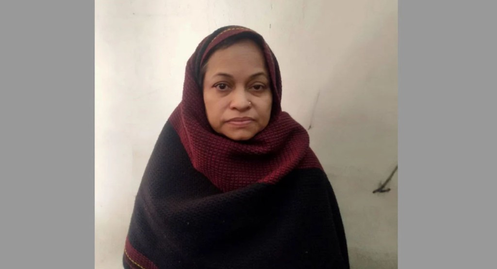 কারাগার থেকে মুক্তি পেয়ে বাড়ি ফেরার পথে ফের আ. লীগ নেত্রী গ্রেপ্তার 2 amwamilegue 1739626223 কারাগার থেকে মুক্তি পেয়ে বাড়ি ফেরার পথে ফের আ. লীগ নেত্রী গ্রেপ্তার
