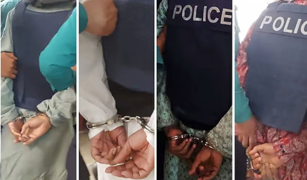 আনিসুল-সালমানদের দুহাত পেছনে নিয়ে হাতকড়া পরিয়ে তোলা হলো আদালতে 3 anisul 1740578345 আনিসুল-সালমানদের দুহাত পেছনে নিয়ে হাতকড়া পরিয়ে তোলা হলো আদালতে