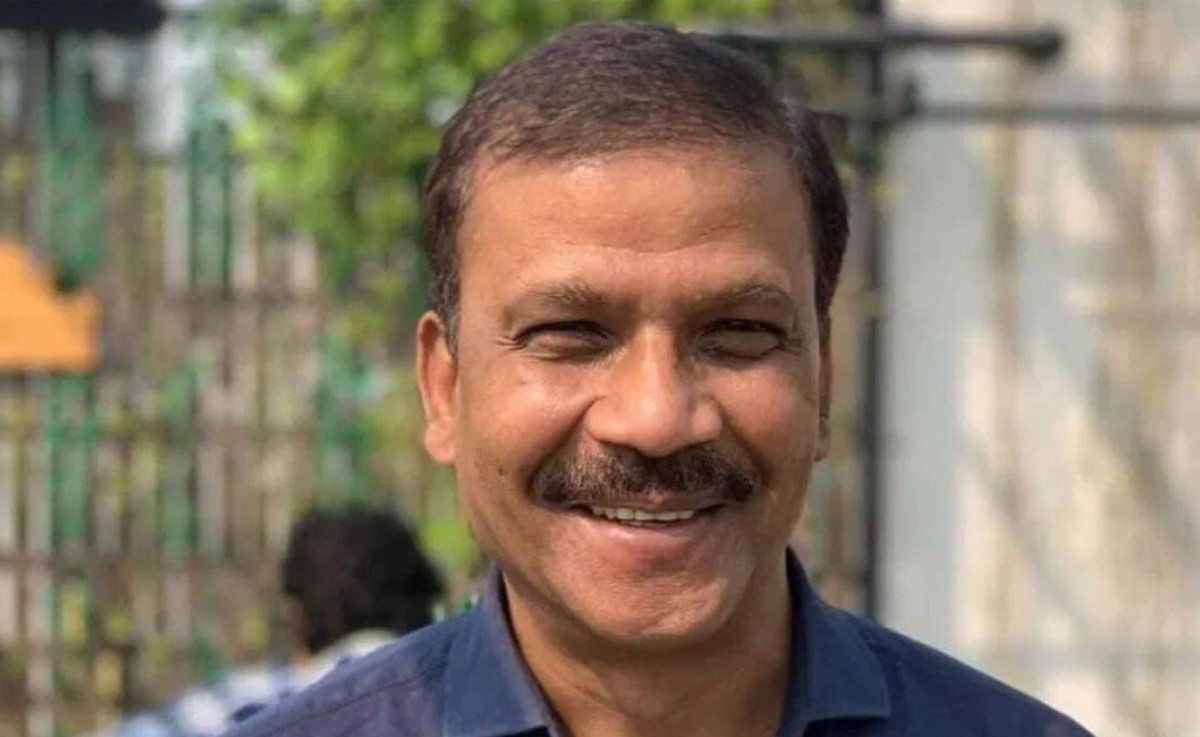 একটি পোস্ট শেয়ার করে বাংলাদেশ ইস্যুতে ট্রাম্পের বক্তব্যের ব্যাখ্যা জানালেন আসিফ নজরুল