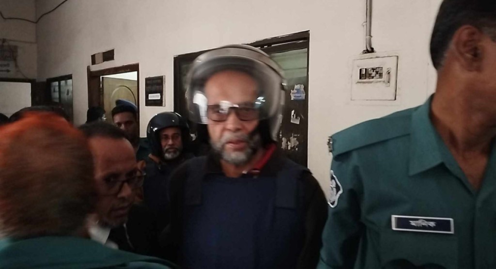 সাবেক মেয়র আতিকুলসহ ছয়জনকে গ্রেপ্তার দেখিয়ে কারাগারে পাঠালো ট্রাইব্যুনাল 3 atikul 1739788971 সাবেক মেয়র আতিকুলসহ ছয়জনকে গ্রেপ্তার দেখিয়ে কারাগারে পাঠালো ট্রাইব্যুনাল
