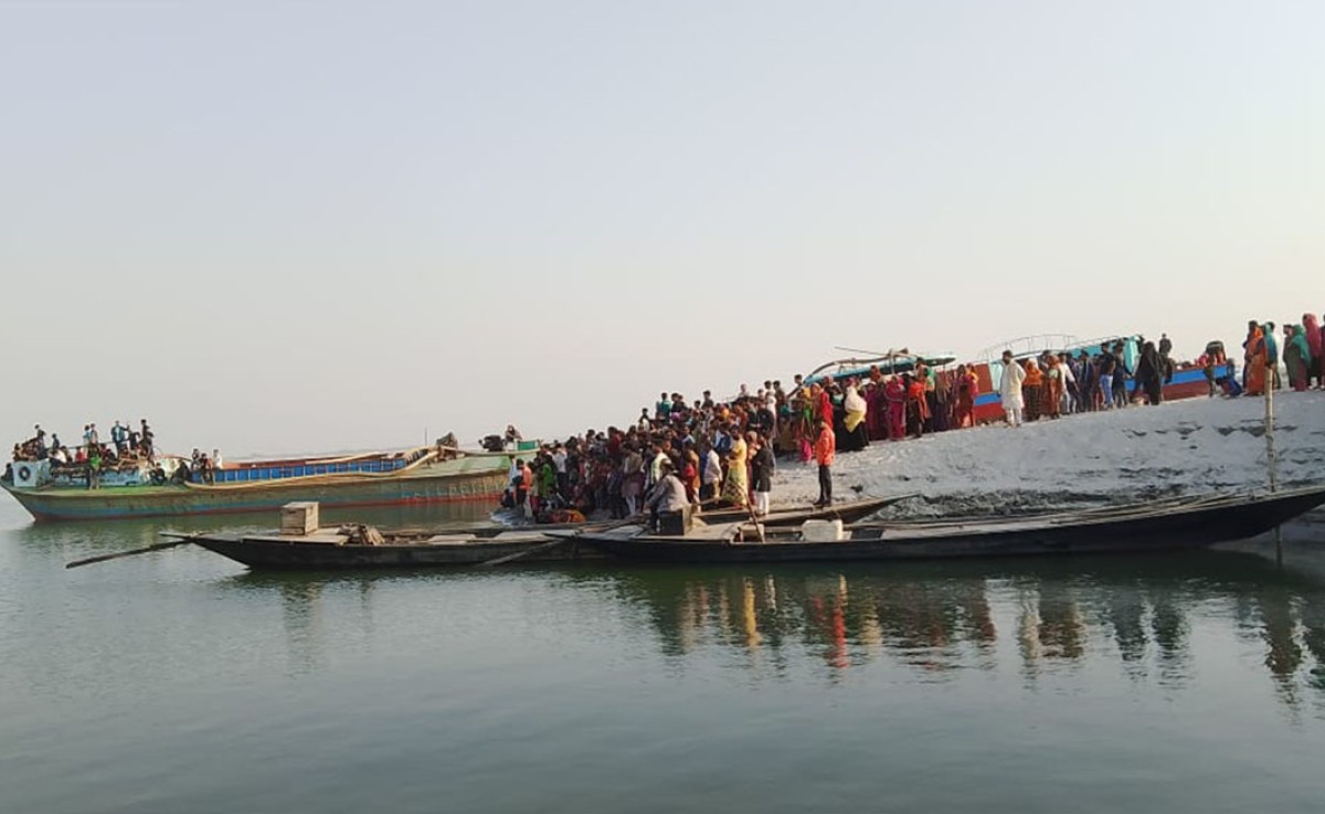 প্রেমিকার সঙ্গে দেখা করতে গিয়ে যমুনা নদীতে নিখোঁজ, একজনের লাশসহ তিন বন্ধু উদ্ধার