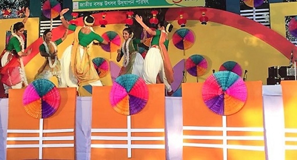 বাধার মুখে উত্তরায় বসন্ত উৎসব করতে পারেনি ‘জাতীয় বসন্ত উৎসব উদযাপন পরিষৎ' 2 bosonto 1739518784 বাধার মুখে উত্তরায় বসন্ত উৎসব করতে পারেনি ‘জাতীয় বসন্ত উৎসব উদযাপন পরিষৎ'
