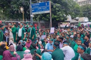 টানা ৮ মাস ধরে বেতন পাচ্ছেন না কমিউনিটি স্বাস্থ্যকর্মীরা