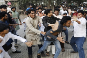 ছাত্রদের নতুন সংগঠনের কমিটি নিয়ে সংঘর্ষ,  আহত ২