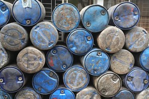 ডিবি পরিচয়ে ডাকাতির ঘটনায় জড়িত থাকার অভিযোগে ১২ জনকে গ্রেপ্তার করেছে পুলিশ