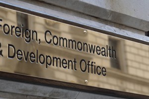 বাংলাদেশ সফর নিয়ে নিজ দেশের নাগরিকদের সতর্ক করলো যুক্তরাজ্য