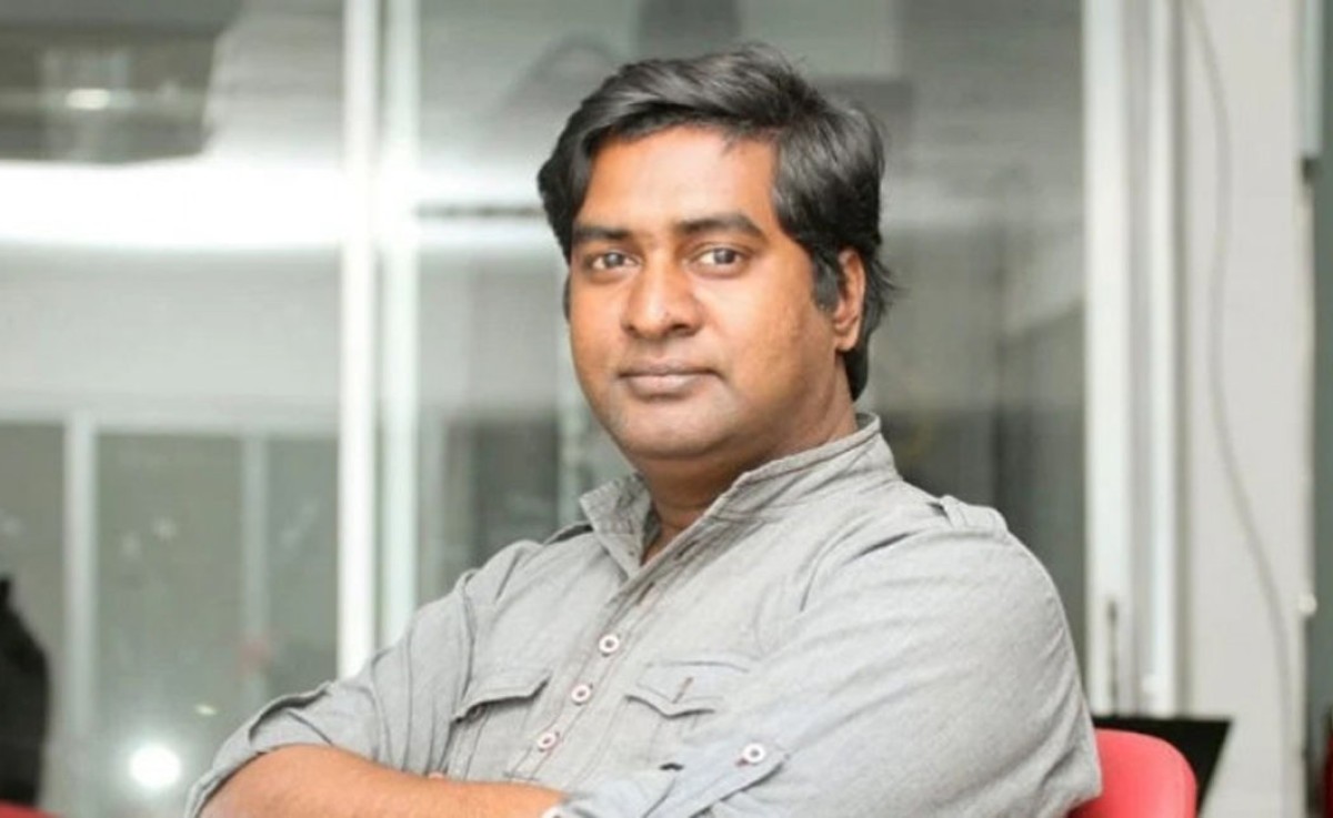 দুই দিনের রিমান্ডে কবি সোহেল হাসান গালিব