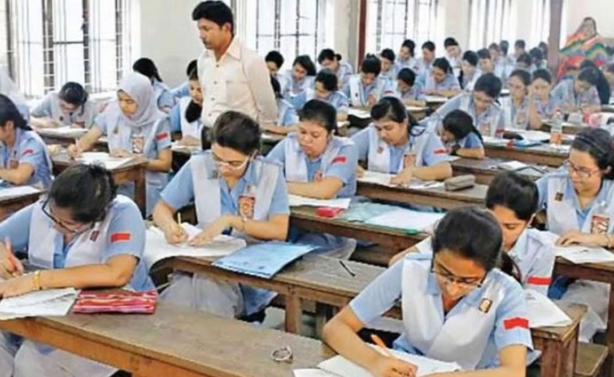 এইচএসসির ফরম পূরণ ২ মার্চ থেকে শুরু, চলবে ১৭ মার্চ পর্যন্ত