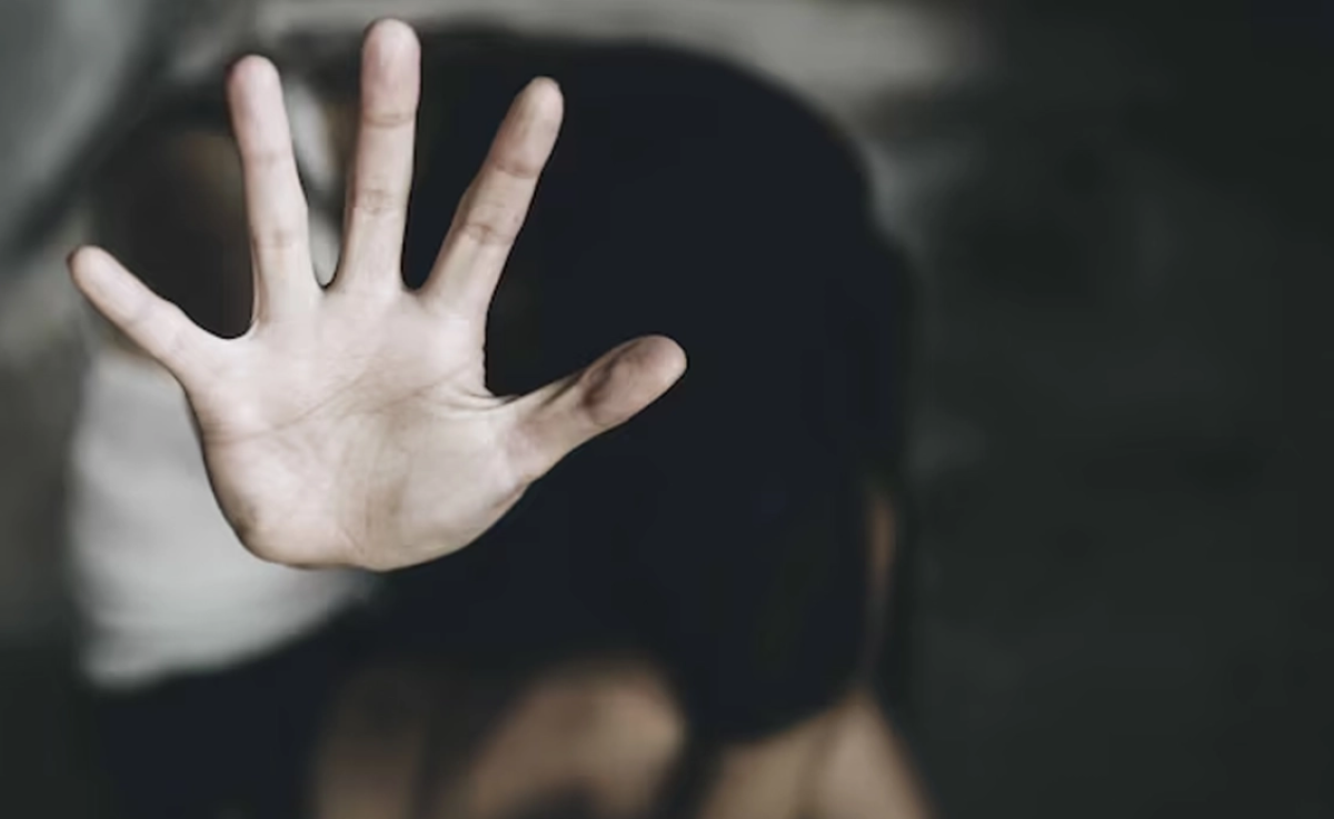 ‘চিৎকারের আওয়াজ পাচ্ছিলাম, কিছুই করার ছিল না’ বাসে ডাকাতি ও ‘ধর্ষণ’