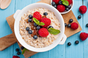 সকালের নাশতায় ওটস