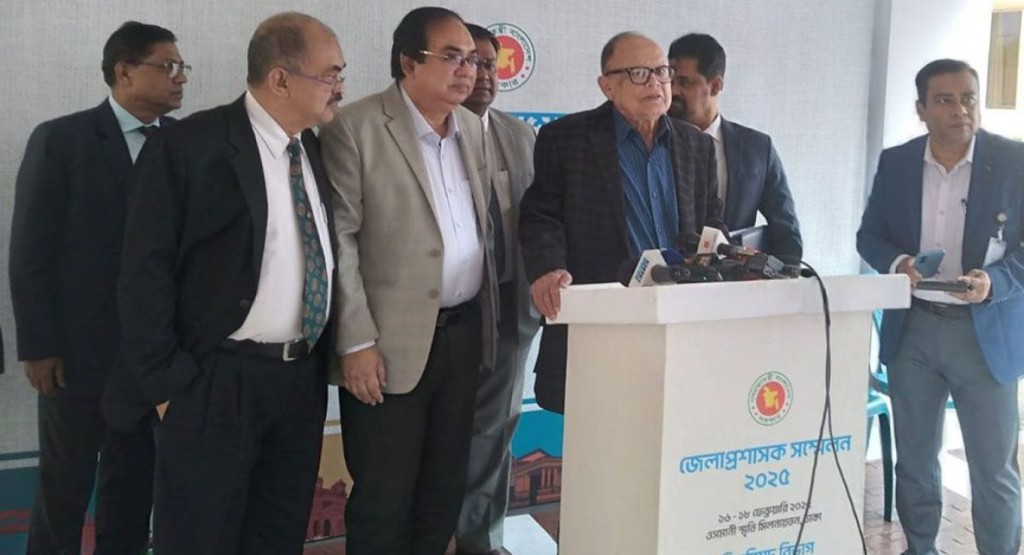 রমজান মাসে খাদ্যশস্য অত্যন্ত সুলভ মূল্যে ক্ষেত্র বিশেষে বিনামূল্যে বিতরণ করা হবে: খাদ্য উপদেষ্টা 3 kaddo 1739774580 রমজান মাসে খাদ্যশস্য অত্যন্ত সুলভ মূল্যে ক্ষেত্র বিশেষে বিনামূল্যে বিতরণ করা হবে: খাদ্য উপদেষ্টা