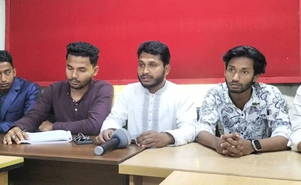 রাতে বৈষম্যবিরোধী ছাত্র আন্দোলনের কমিটি ঘোষণা, সকালেই পদত্যাগ করল ২৮ জন