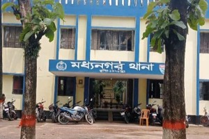 ‘যুবলীগ’ নেতাকে গ্রেপ্তার নিয়ে বিএনপির দুই পক্ষের সংঘর্ষ, ১৪৪ ধারা জারি