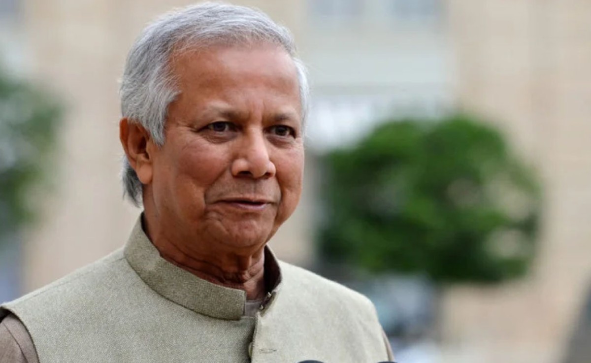 ব্রেইল বইসহ বিভিন্ন জাতি গোষ্ঠীর মাতৃভাষায় পাঠ্যপুস্তক বিনামূল্যে বিতরণ করা হচ্ছে: প্রধান উপদেষ্টা