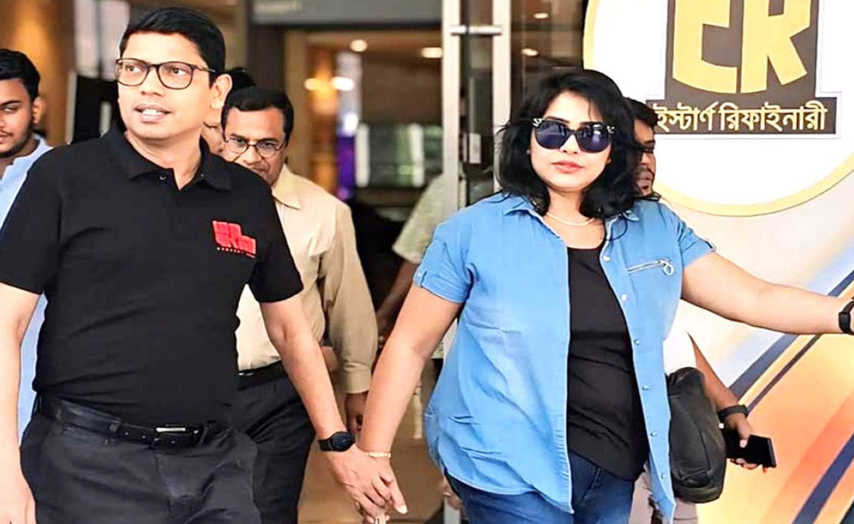 পলকের স্ত্রীর ২৮ বিঘা জমি জব্দ ও ১৯টি ব্যাংক হিসাব অবরুদ্ধ