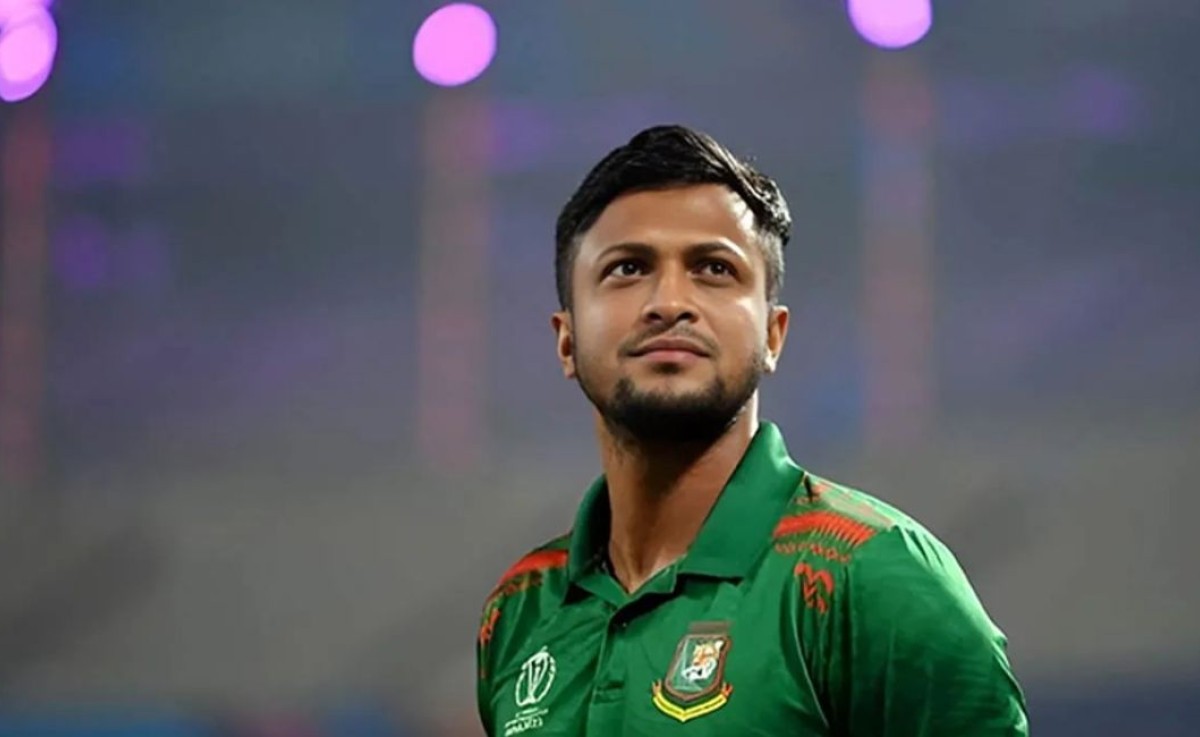 ডিপিএলে নাম  লিখিয়েছেন সাকিব, তবে কী দেশে ফিরে খেলবেন!
