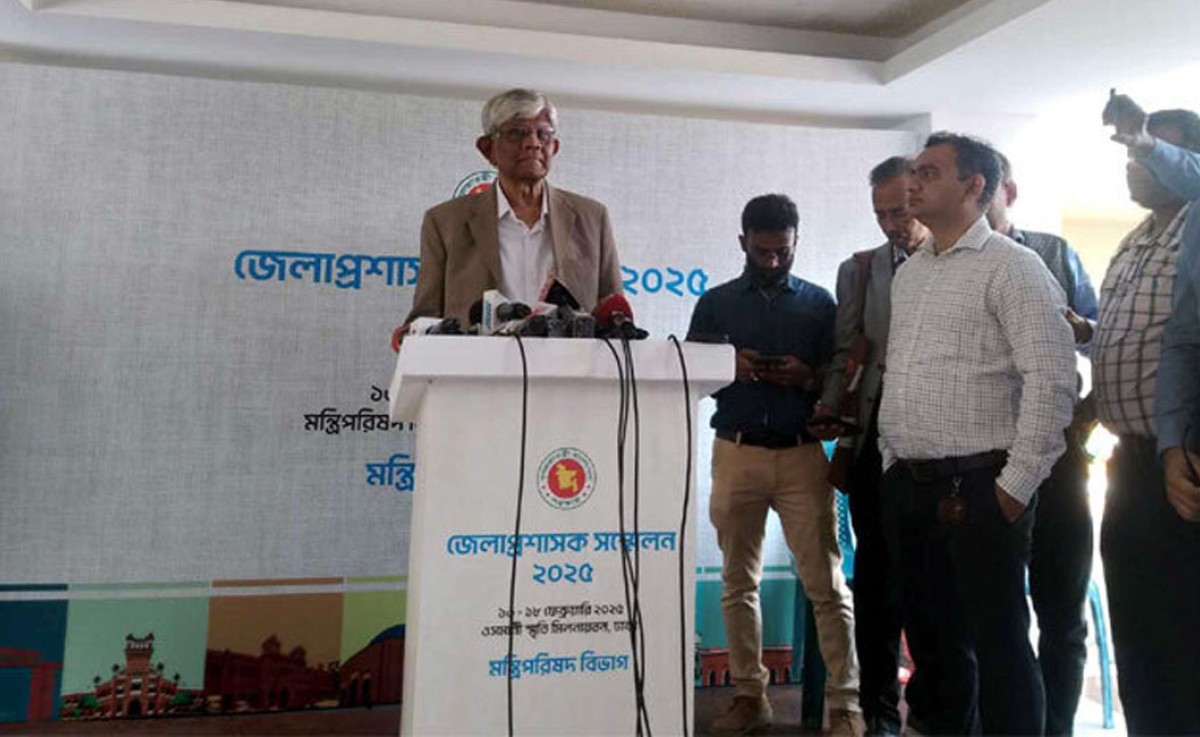 চিকিৎসক আইনজীবীরা যে ফি নেন, ডিজিটাল পেমেন্ট মেথডে এনে তাদেরকেও করের আওতায় আনতে হবে: অর্থ উপদেষ্টা