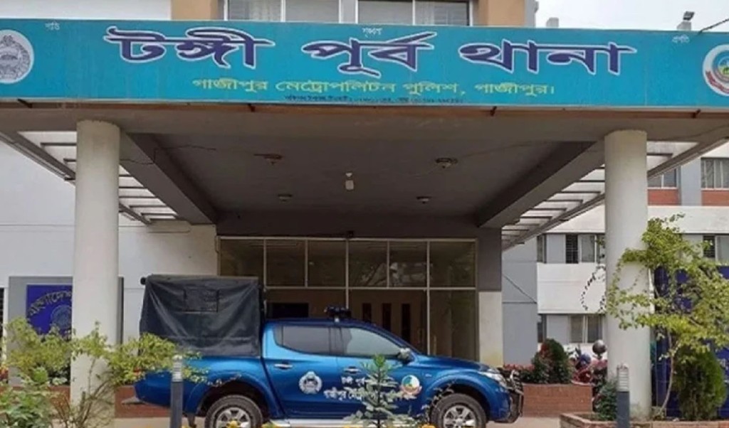 টঙ্গীতে গণপিটুনিতে মোবাইল ছিনতাইকারী নিহত 4 tongi 1740545452 টঙ্গীতে গণপিটুনিতে মোবাইল ছিনতাইকারী নিহত