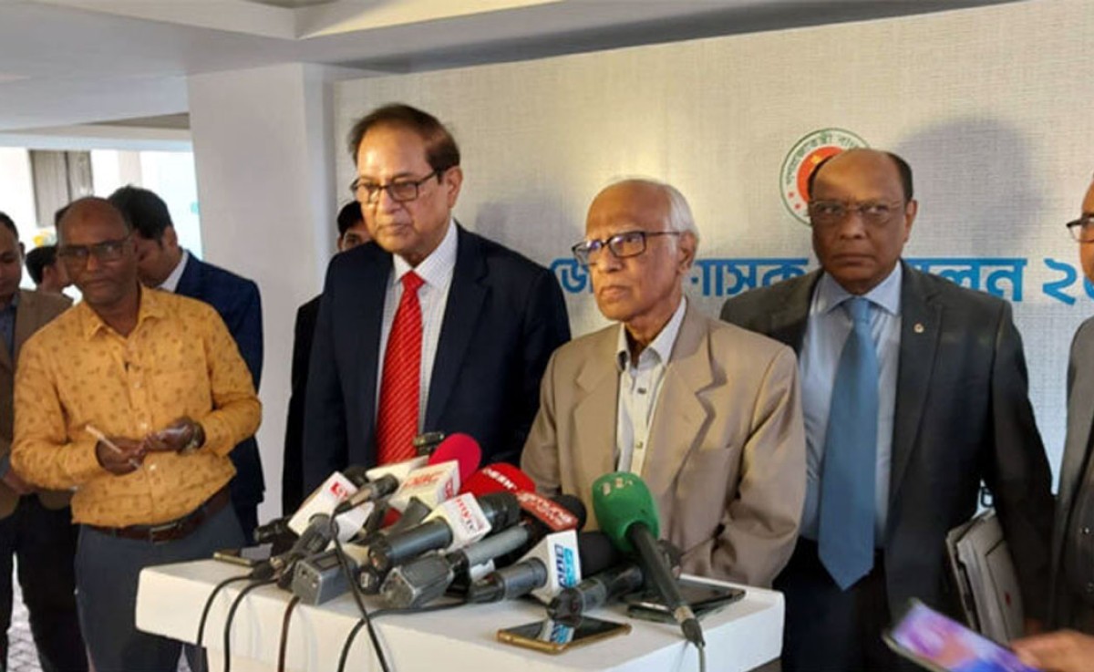 অন্তর্বর্তী সরকারের কেউ ভিত্তিপ্রস্তর স্থাপন করতেও যাবেন না: ওয়াহিদউদ্দিন