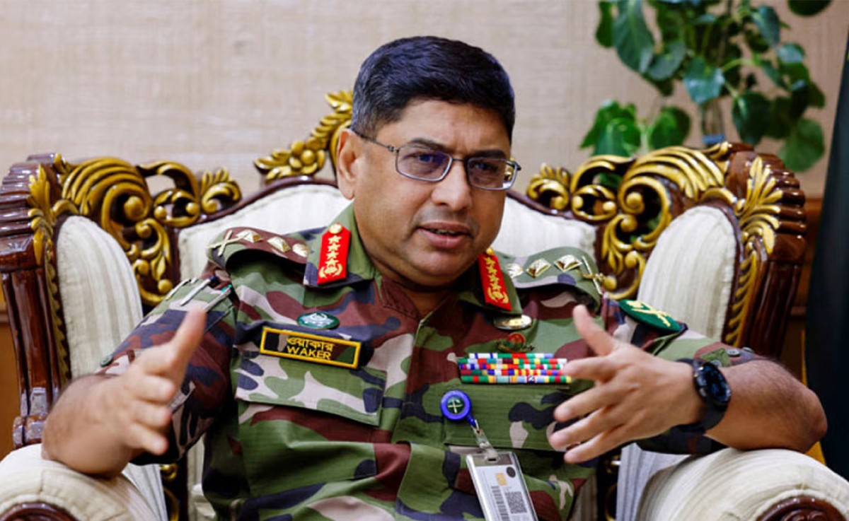 দায়িত্ব পালনের সময় উশৃংখল কাজ করা যাবে না, এটা আমাদের খেয়াল রাখতে হবে- সেনাপ্রধান