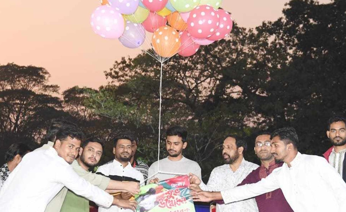 শহীদ মোবারক স্পোর্টস টুর্নামেন্ট উদ্বোধন করলেন উপদেষ্টা আসিফ মাহমুদ