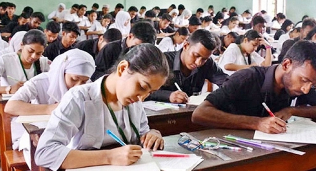 চলতি বছরের এসএসসি পরীক্ষায় শিক্ষার্থীদের মানতে হবে যেসব গুরুত্বপূর্ণ নির্দেশনা 3 এসএসসি 1740132807 চলতি বছরের এসএসসি পরীক্ষায় শিক্ষার্থীদের মানতে হবে যেসব গুরুত্বপূর্ণ নির্দেশনা