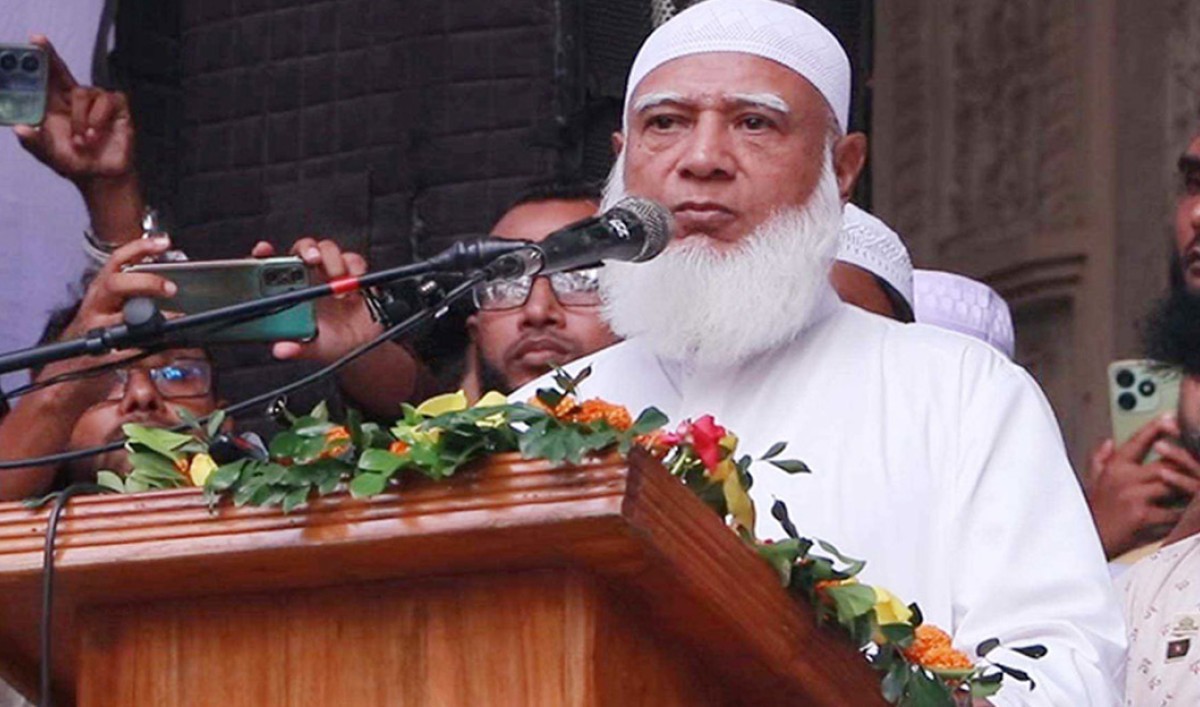 এমন রাজনীতি করা যাবে না যাতে ফ্যাসিবাদের মতো দেশ ছেড়ে পালাতে হয়: জামায়াত আমির