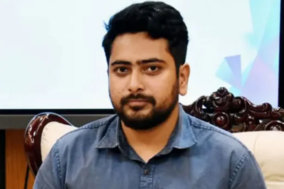 সমালোচনার অবসান ঘটাতে নাহিদ প্রকাশ করলেন তার ব্যাংক হিসাব