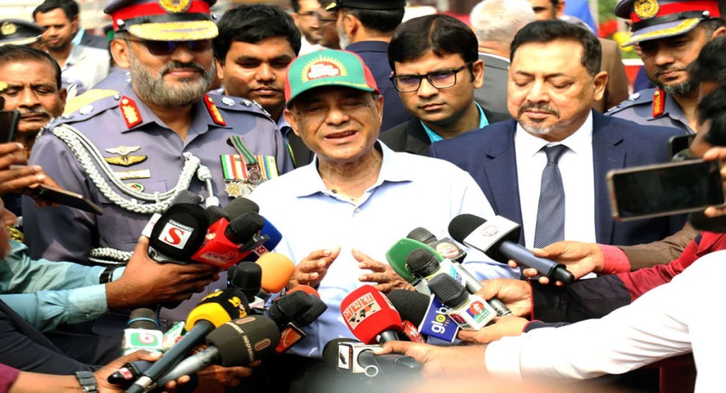 আনসারদের যৌক্তিক দাবি মানা হবে, অযৌক্তিক নয় : স্বরাষ্ট্র উপদেষ্টা 2 ম ১০ 1739358322 আনসারদের যৌক্তিক দাবি মানা হবে, অযৌক্তিক নয় : স্বরাষ্ট্র উপদেষ্টা