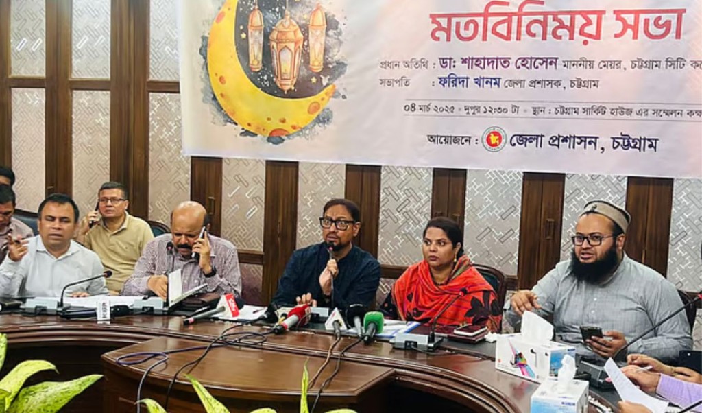 চট্টগ্রামে খোলা সয়াবিন তেলের দাম ১৬০ টাকা নির্ধারণ প্রশাসনের 2 CTG 1741101764 চট্টগ্রামে খোলা সয়াবিন তেলের দাম ১৬০ টাকা নির্ধারণ প্রশাসনের