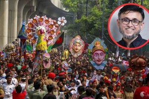 মঙ্গল শোভাযাত্রার নাম বদলের ইঙ্গিত, এবার বর্ষবরণ হবে ‘নতুন রঙে’