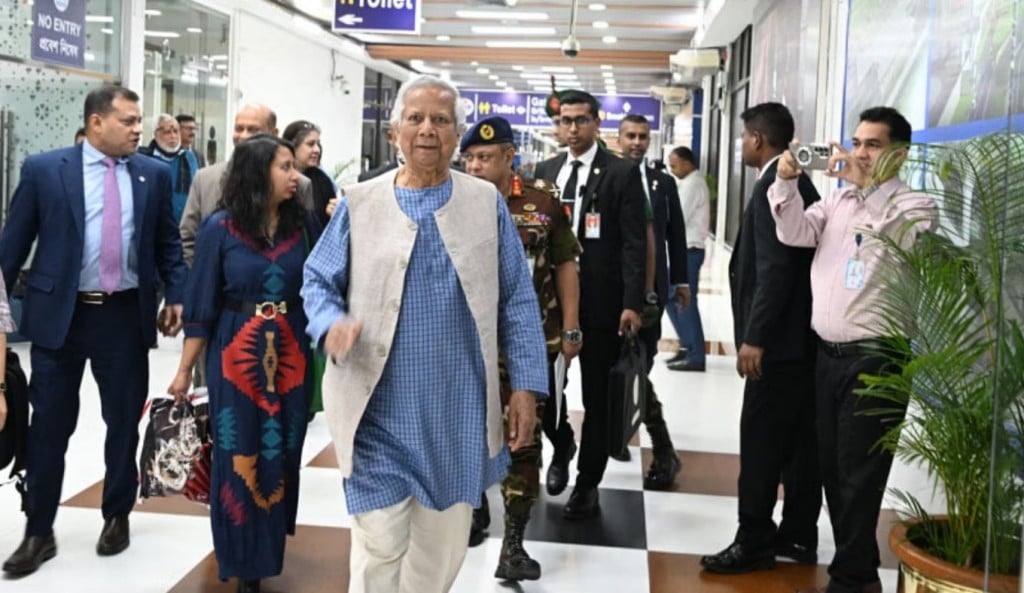 TOUKIR 13 1743259531 চার দিনের চীন সফর শেষে দেশে ফিরলেন প্রধান উপদেষ্টা