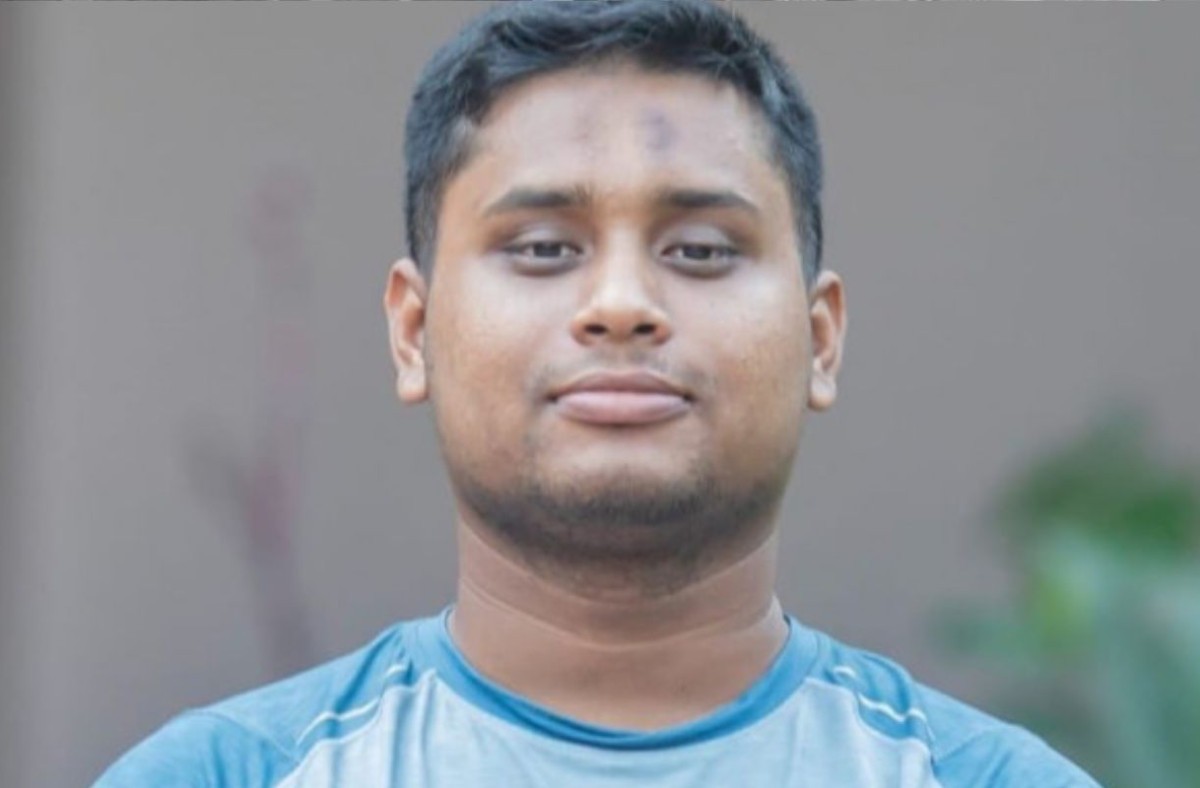 আওয়ামী লীগকে রাজনীতিতে ফেরাতে ক্যান্টনমেন্ট থেকে ষড়যন্ত্র করা হচ্ছে: হাসনাত আব্দুল্লাহ