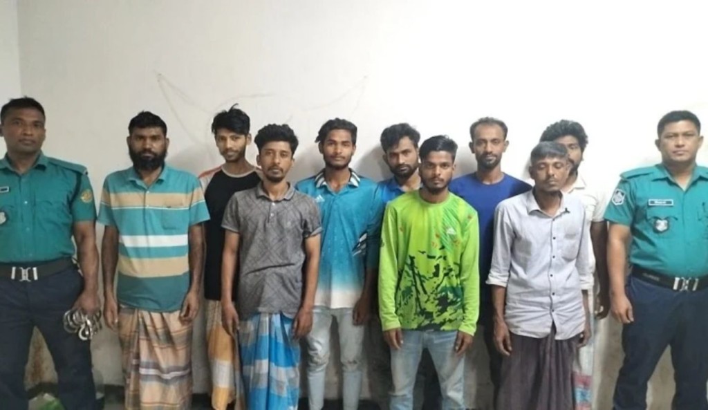 TOUKIR 3 1742380783 মোহাম্মদপুরে পুলিশের বিশেষ অভিযানে গ্রেপ্তার ১০