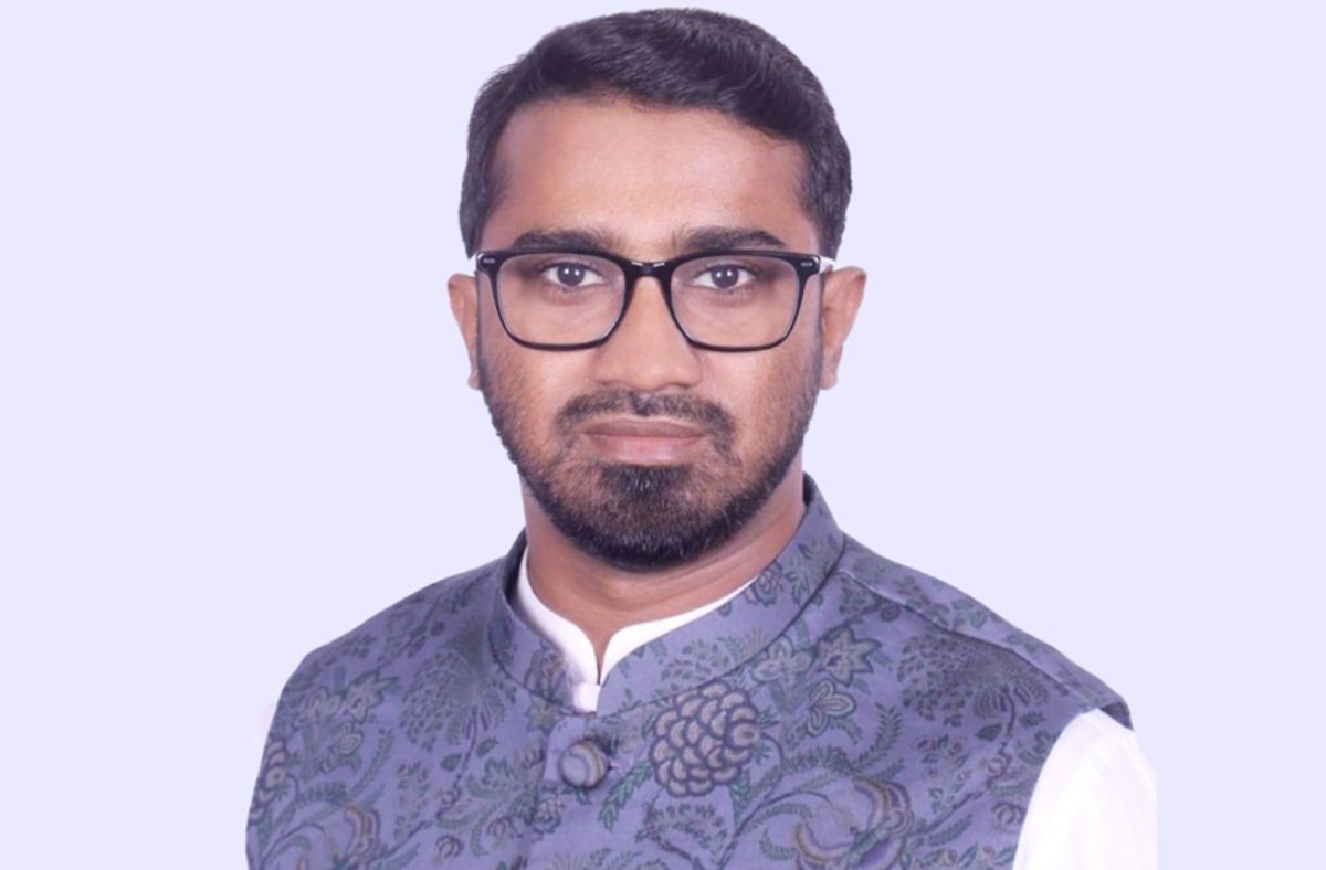 প্রধান উপদেষ্টাকে হযরত ওমরের মতো দেখতে চেয়েছিলেন রাশেদ