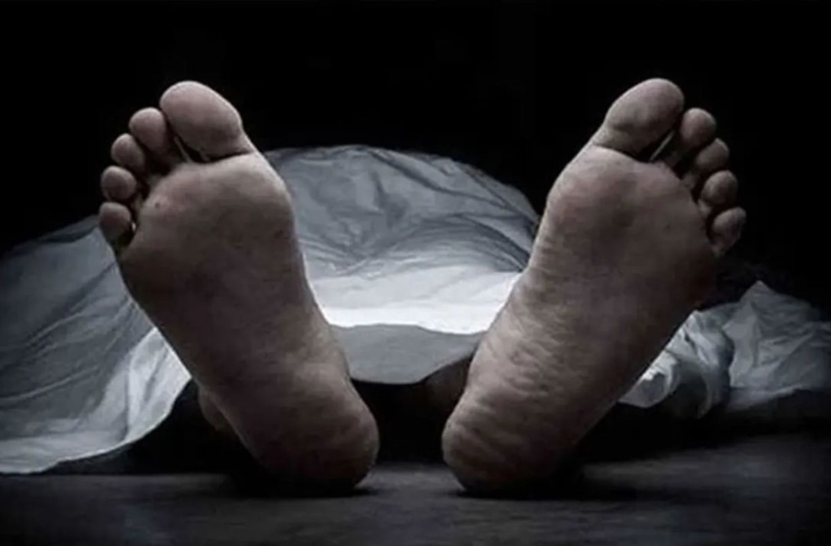 গাইবান্ধায় নিজ ঘর থেকে যুবকের ঝুলন্ত মরদেহ উদ্ধার