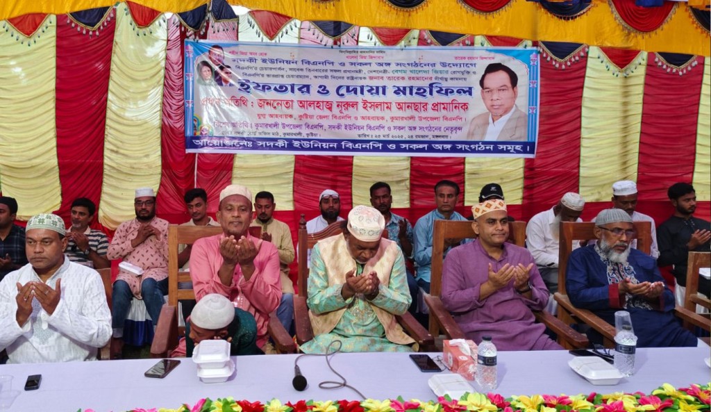 TOUKIR 82 1742912532 হাইব্রিড নয়, দলে ত্যাগীদের মূল্যায়ন করতে হবে: আনছার প্রামাণিক