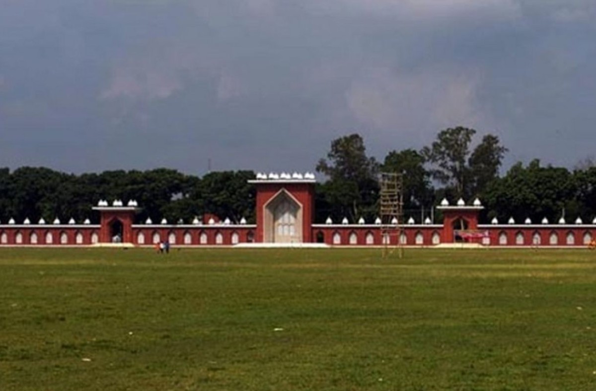 ঈদের জামাতের জন্য প্রস্তুত শোলাকিয়া ময়দান, থাকবে বিশেষ নিরাপত্তা