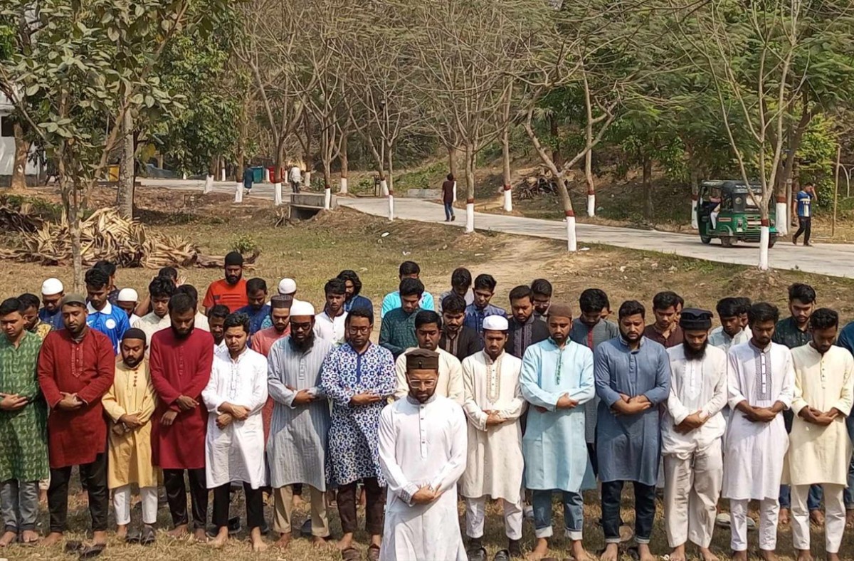 কুবিতে শিশু আছিয়ার গায়েবানা জানাজা অনুষ্ঠিত