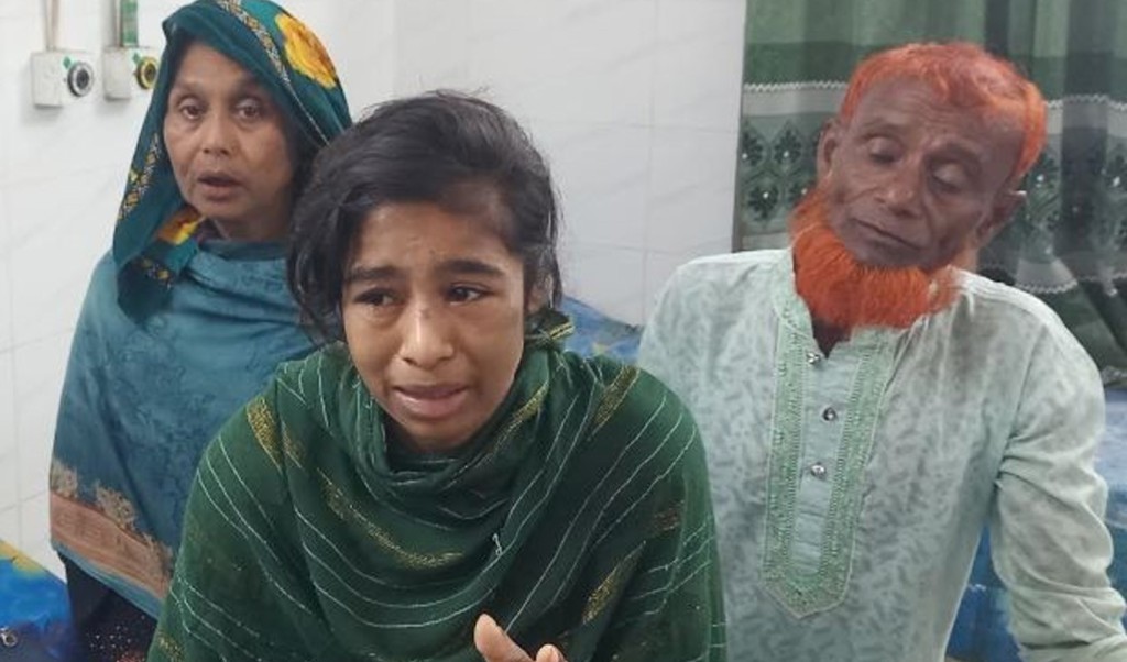 চাঁদপুরে গৃহকর্মী নির্যাতনে গ্রেপ্তার মামা-মামি 3 Untitled 13 1741327935 চাঁদপুরে গৃহকর্মী নির্যাতনে গ্রেপ্তার মামা-মামি