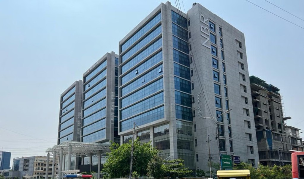 পাচার হওয়া অর্থ পুনরুদ্ধারে ‘আন্তর্জাতিক কর বিশেষজ্ঞ’ চেয়েছে এনবিআর 2 Untitled 1 1740829283 পাচার হওয়া অর্থ পুনরুদ্ধারে ‘আন্তর্জাতিক কর বিশেষজ্ঞ’ চেয়েছে এনবিআর
