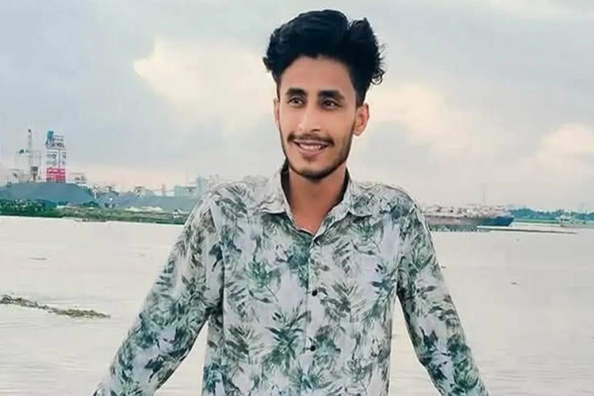 বহিষ্কৃত ছাত্রদল নেতা শাওন জামিন পেলেন দুই মামলা থেকে