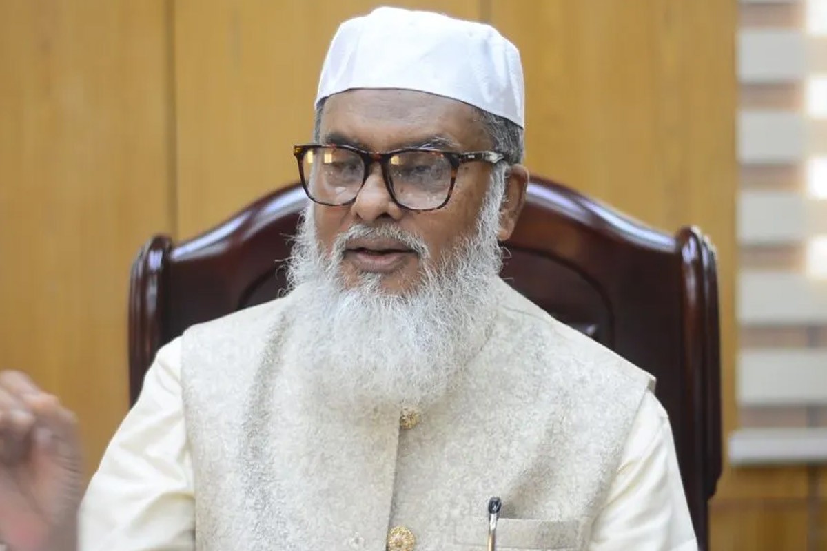 দারিদ্র্যতা ও আয় বৈষম্যদূরীকরণে শরিয়াহ ব্যাংকিং গুরুত্বপূর্ণ ভূমিকা রাখে: ধর্ম উপদেষ্টা