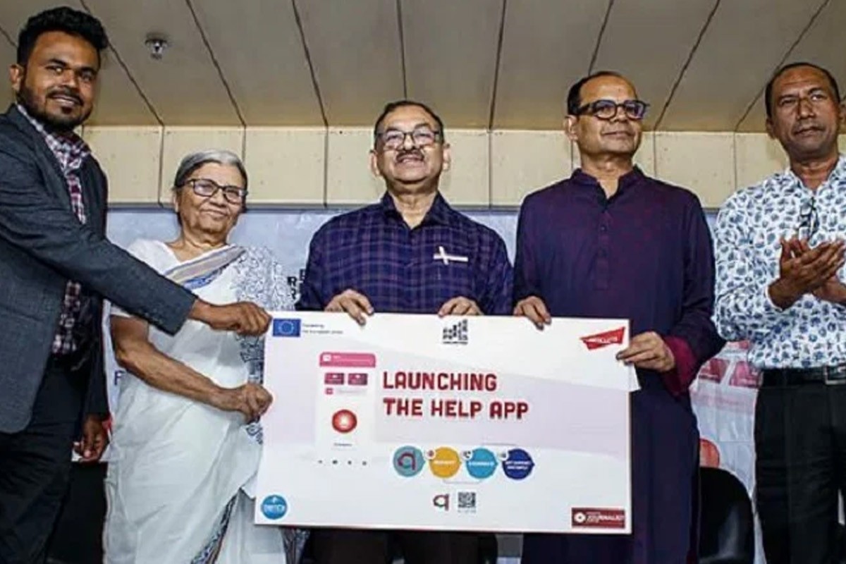 নারীর নিরাপত্তায় গণপরিবহনে ‌‘হেল্প’ অ্যাপ চালু