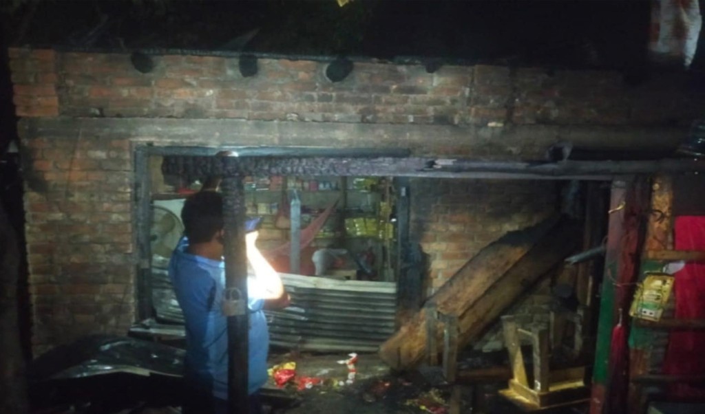 বগুড়ায় আগুনে পুড়ে প্রতিবন্ধী ব্যক্তির মৃত্যু 4 Untitled 1 1742117018 বগুড়ায় আগুনে পুড়ে প্রতিবন্ধী ব্যক্তির মৃত্যু