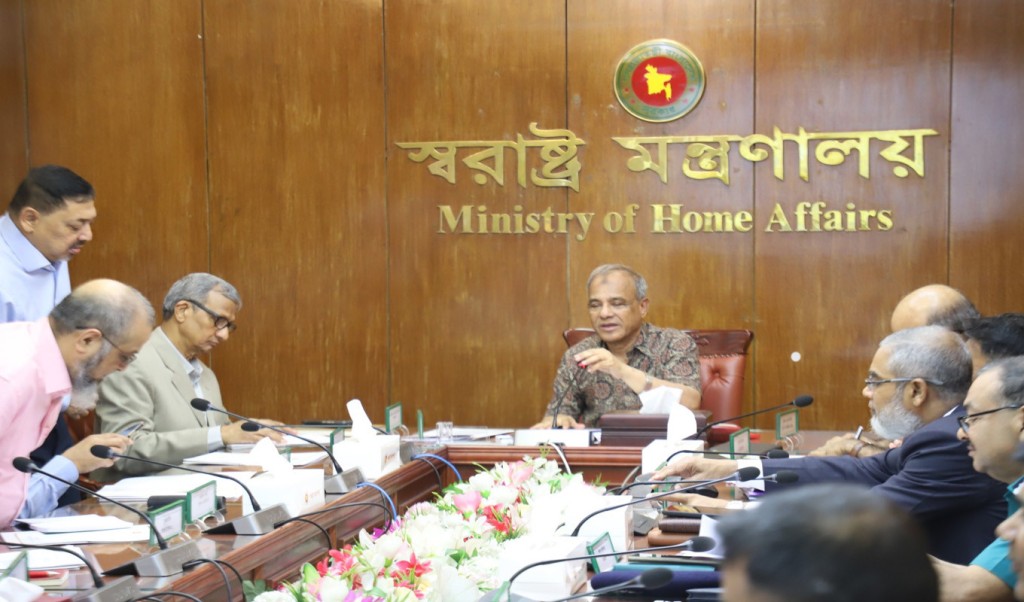 ঈদ ও স্বাধীনতা দিবস ঘিরে কোনো নিরাপত্তা ঝুঁকি নেই: স্বরাষ্ট্র সচিব 4 Untitled 1 1742123936 ঈদ ও স্বাধীনতা দিবস ঘিরে কোনো নিরাপত্তা ঝুঁকি নেই: স্বরাষ্ট্র সচিব