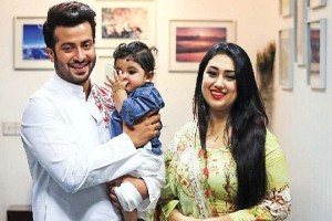 অপুর কাছে শাকিবই শাহরুখ খান